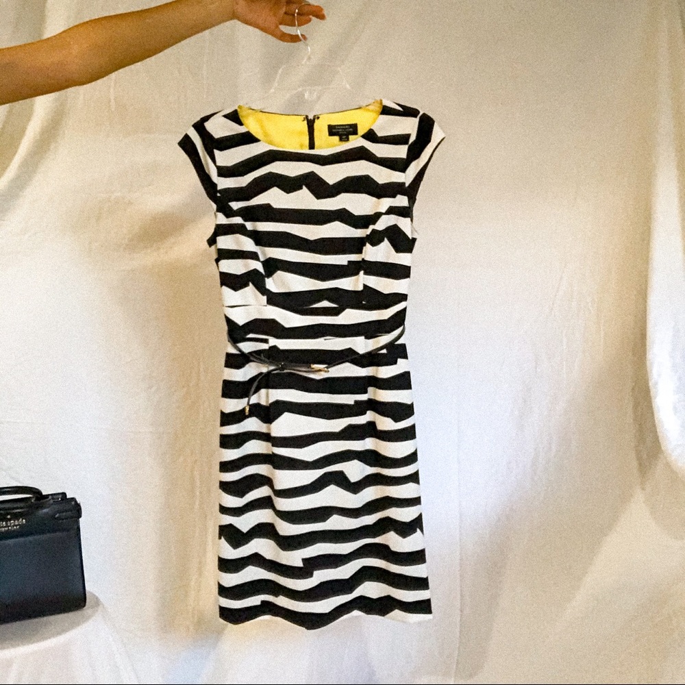 Tahari black and white geometric patterned dress